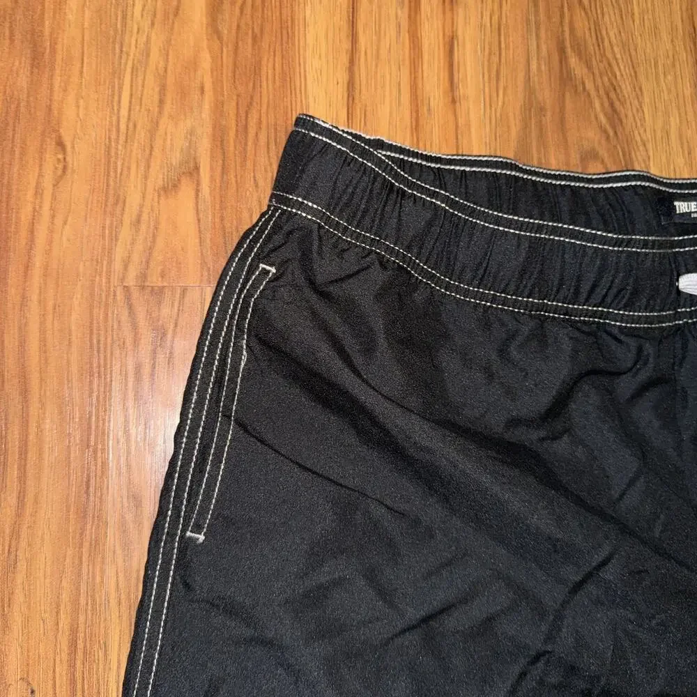 True Religion Lined Board Shorts Men’s Size XL Black NWT MSRP $99